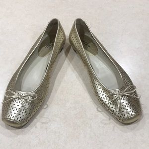 A.N.A A NEW APPROACH Shoes